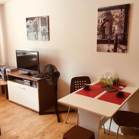 Apartman Na Pohodu 25 Apartment Липно над Вълтава Екстериор снимка