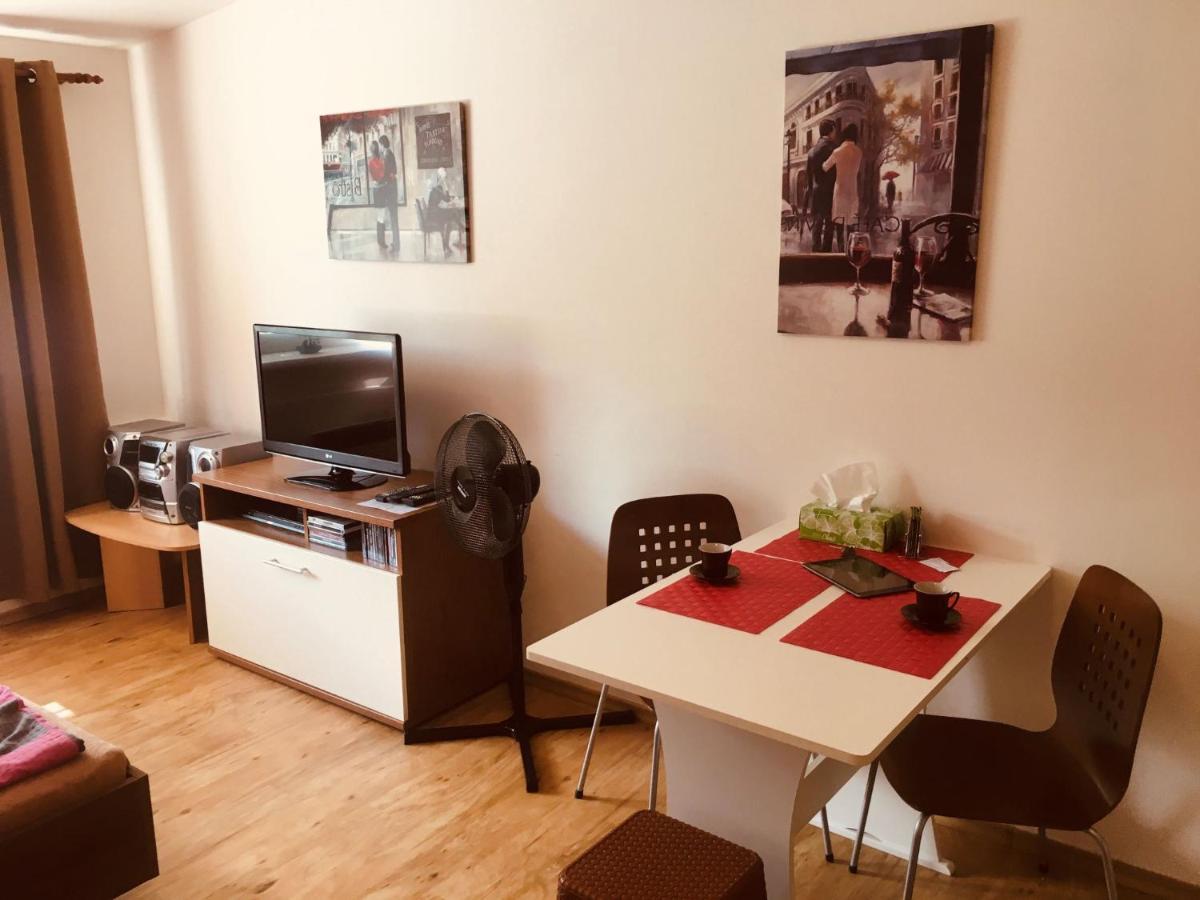 Apartman Na Pohodu 25 Apartment Липно над Вълтава Екстериор снимка