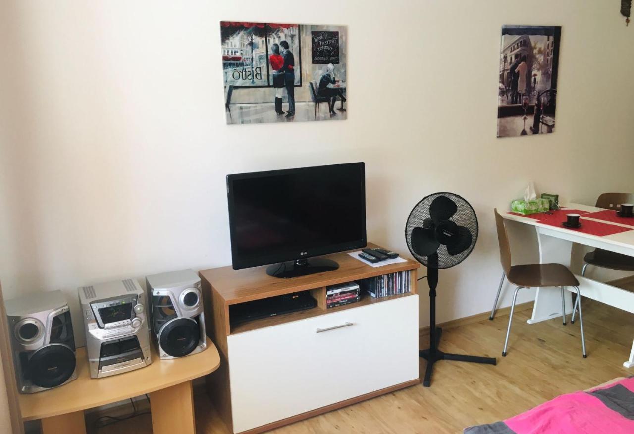 Apartman Na Pohodu 25 Apartment Липно над Вълтава Екстериор снимка